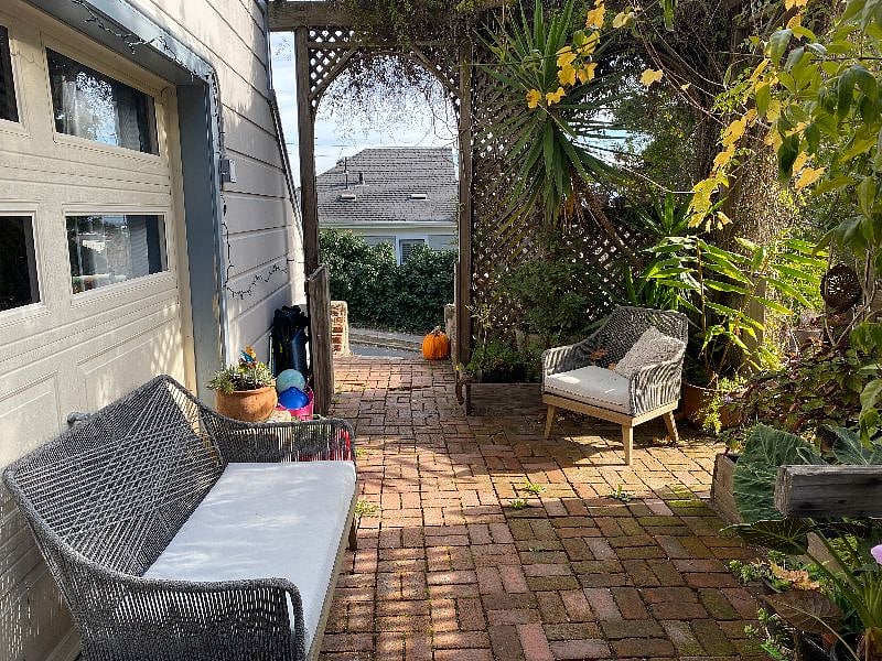 Furnished Finder property 368980_2 photo 15