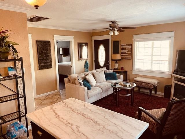 Furnished Finder property 369016_1 photo 8