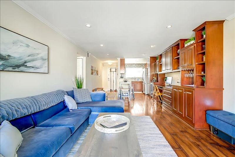 Furnished Finder property 369025_1 photo 3