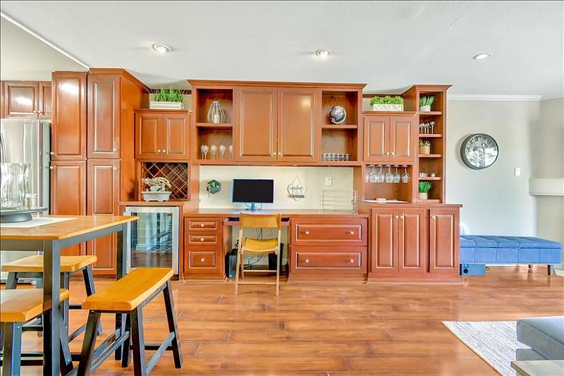Furnished Finder property 369025_1 photo 9