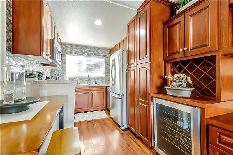 Furnished Finder property 369025_1 photo 10
