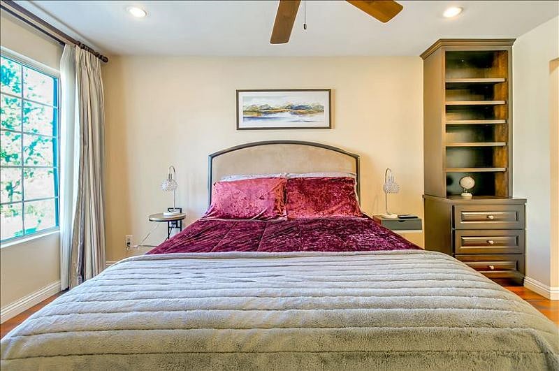 Furnished Finder property 369025_1 photo 16
