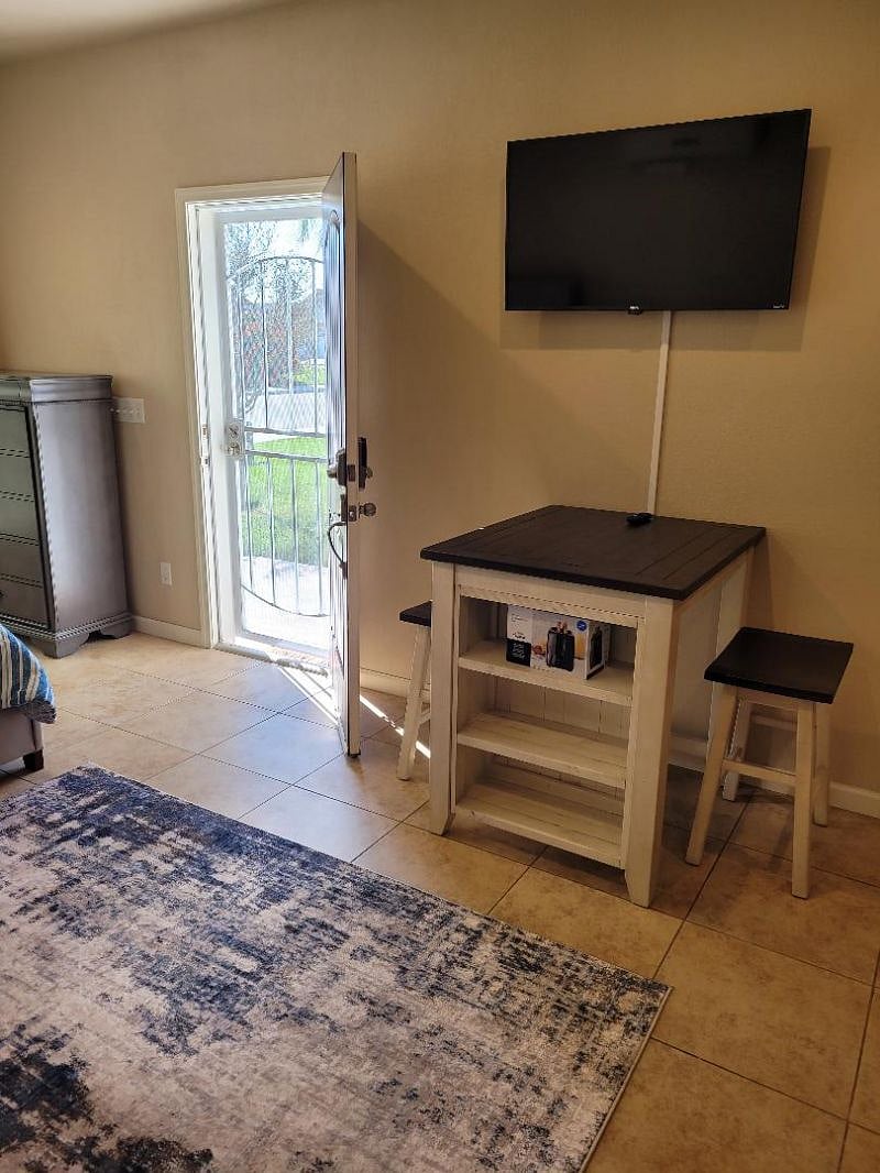 Furnished Finder property 369049_1 photo 16