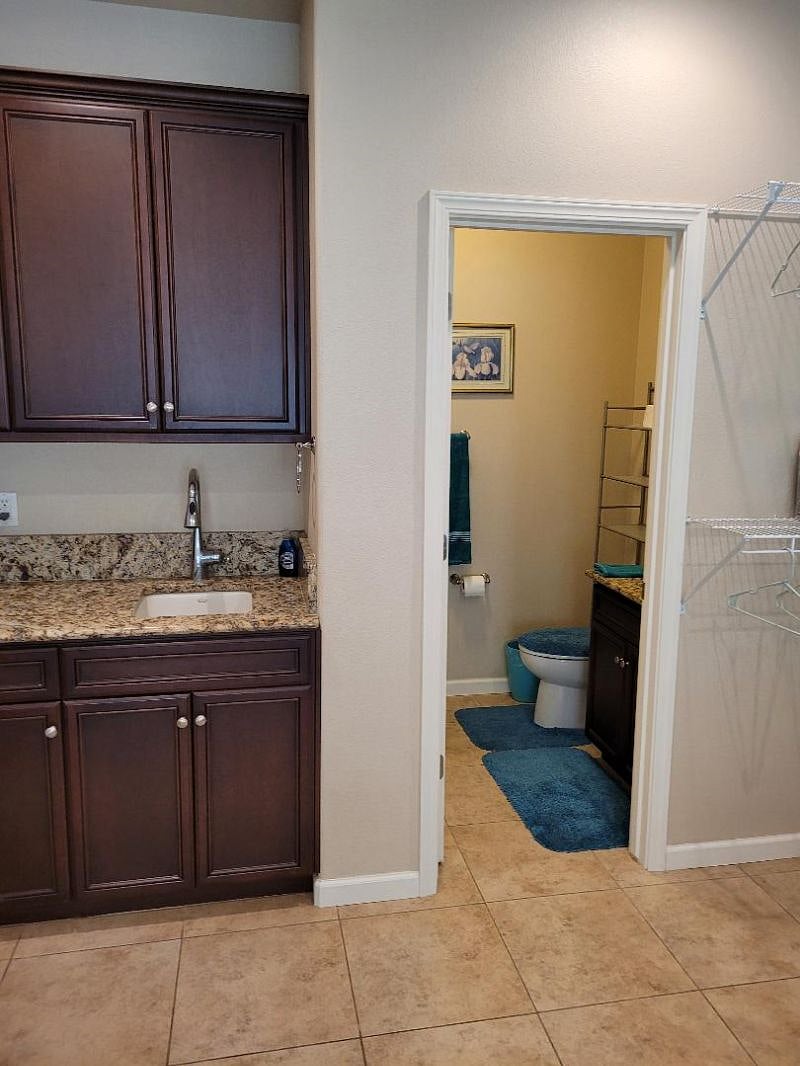 Furnished Finder property 369049_1 photo 14