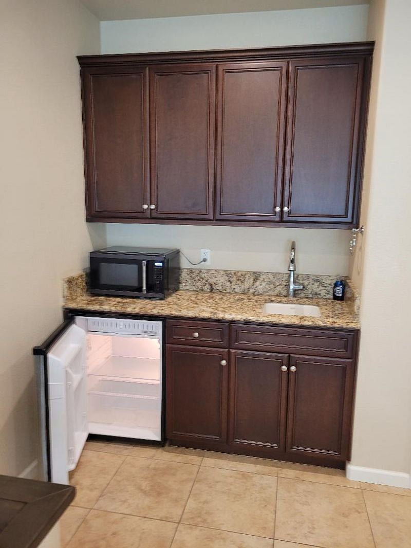 Furnished Finder property 369049_1 photo 15