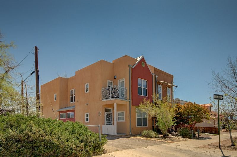 Furnished Finder property 369067_1 photo 2