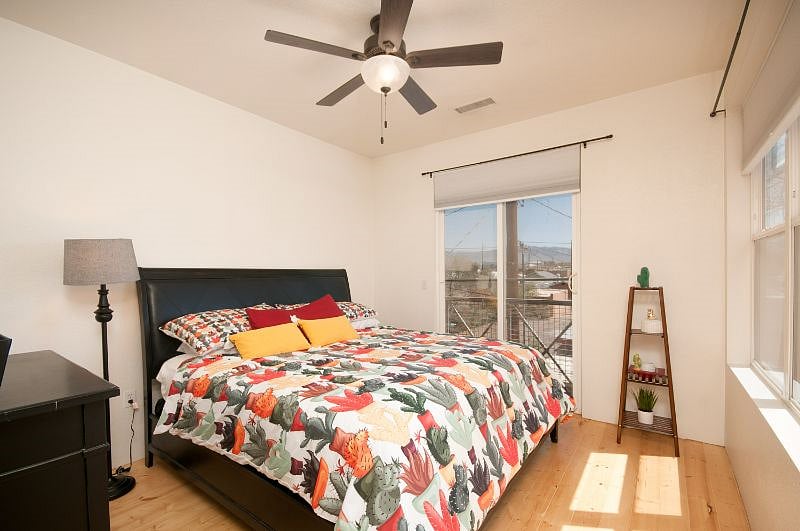 Furnished Finder property 369067_1 photo 15
