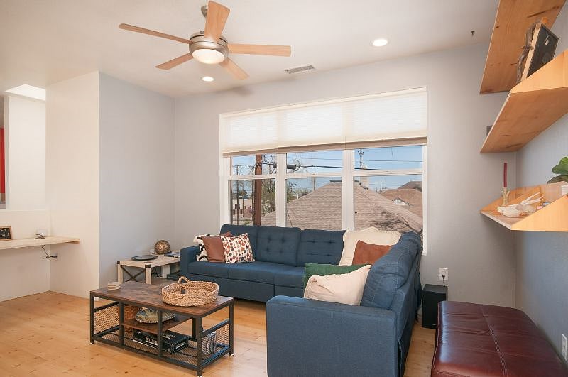 Furnished Finder property 369067_1 photo 7
