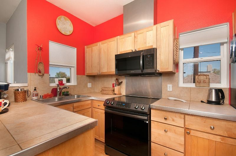 Furnished Finder property 369067_1 photo 11