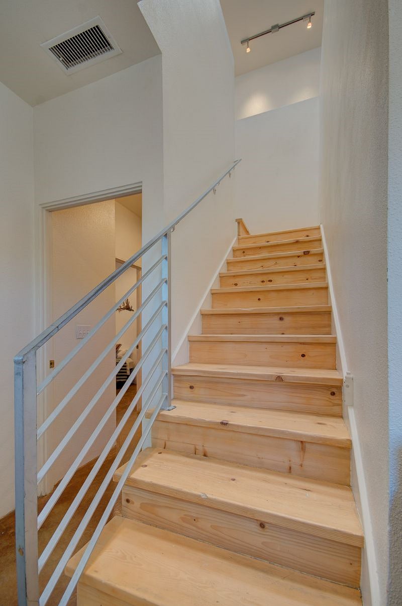 Furnished Finder property 369067_1 photo 4