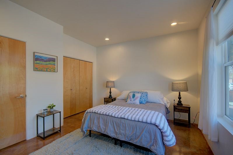 Furnished Finder property 369067_1 photo 20