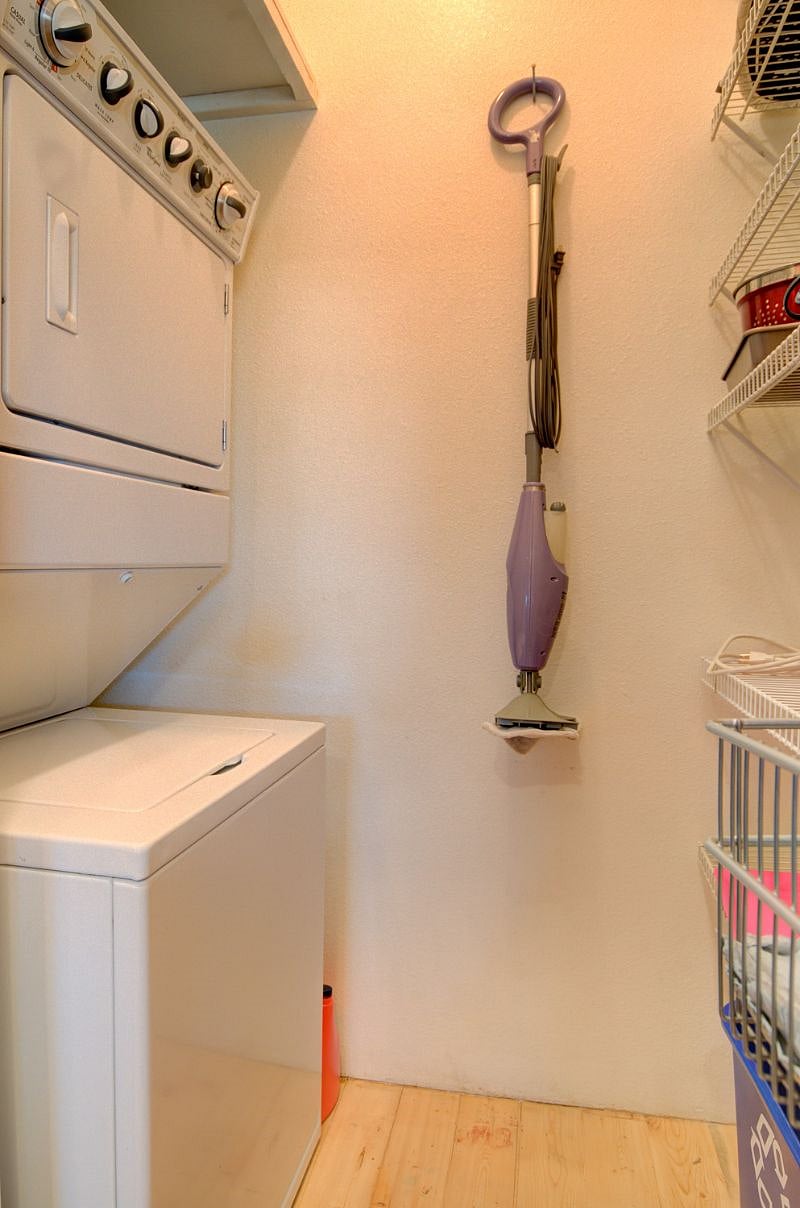 Furnished Finder property 369067_1 photo 24