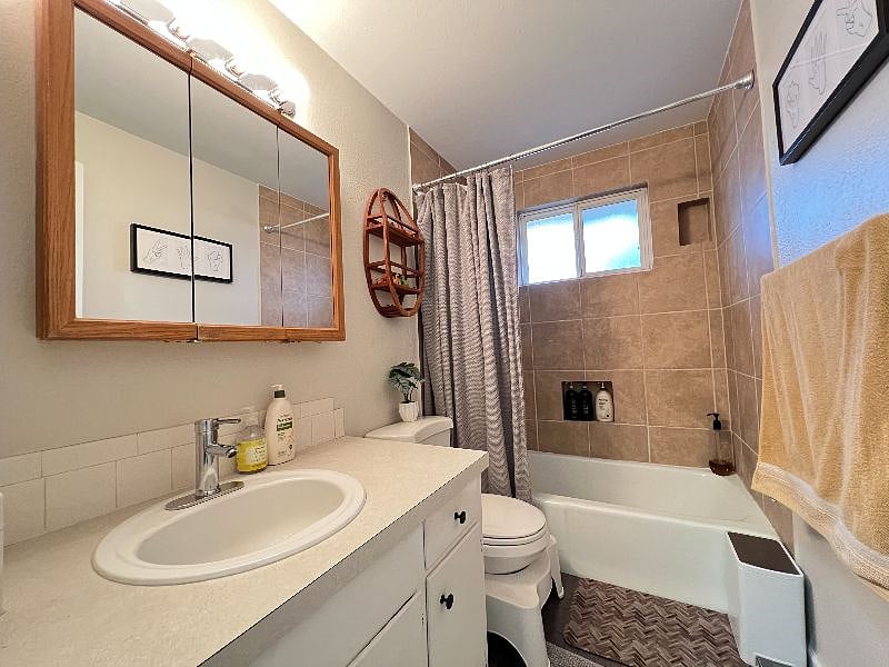 Furnished Finder property 369076_1 photo 12