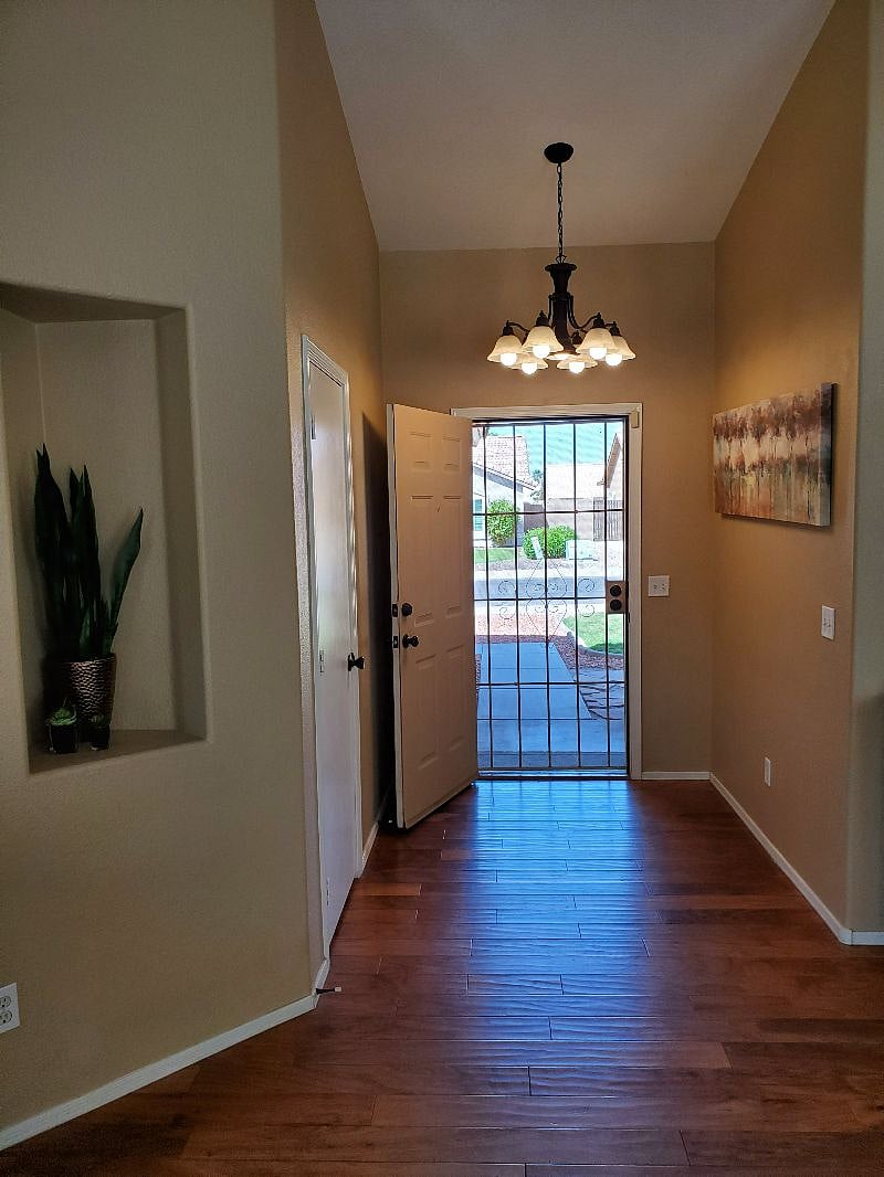 Furnished Finder property 369254_1 photo 12