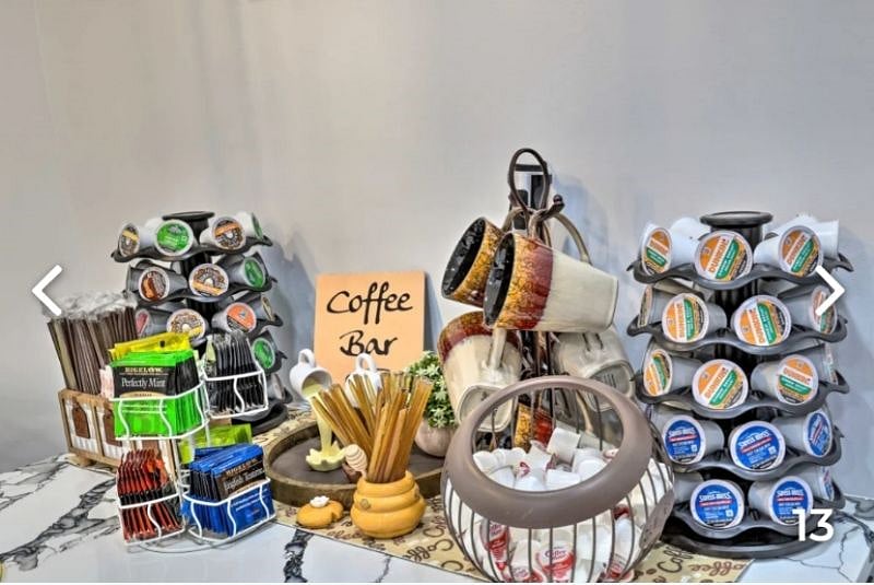COMPLIMENTARY COFFEE BAR