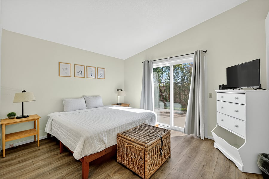 Furnished Finder property 369369_1 photo 14