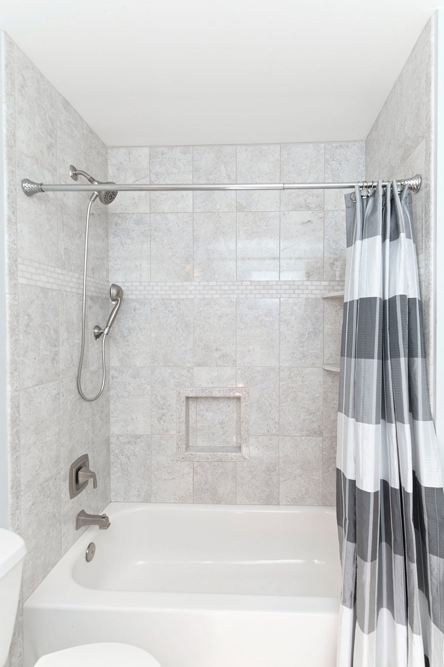 Furnished Finder property 369427_1 photo 38