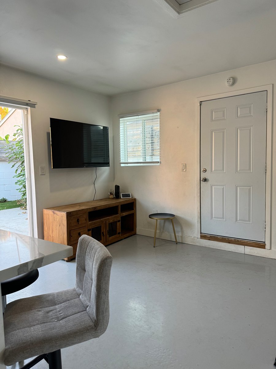 Furnished Finder property 369463_1 photo 4