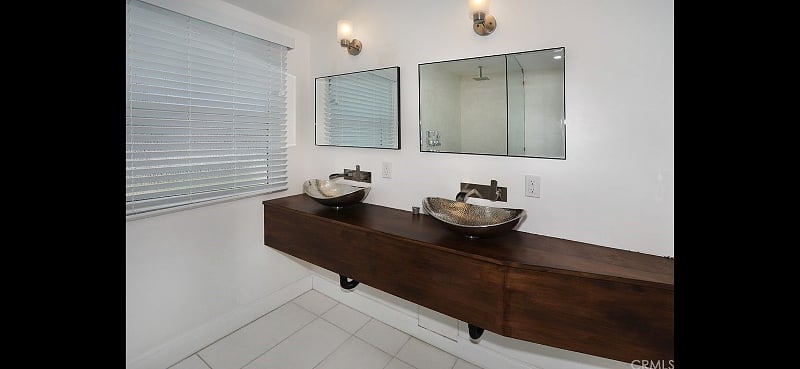 Furnished Finder property 369463_2 photo 5