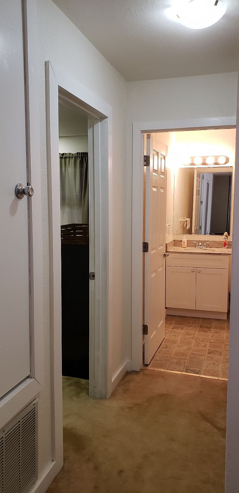 Furnished Finder property 369506_2 photo 9