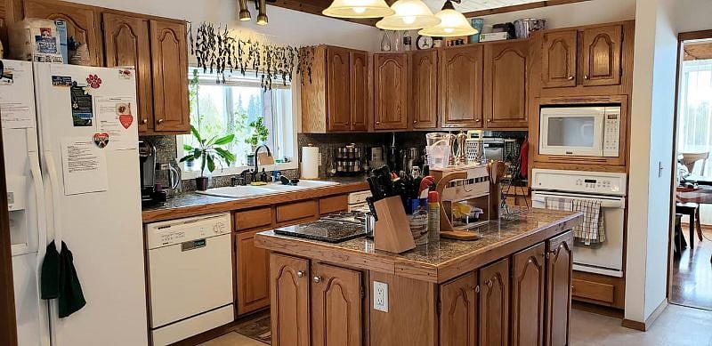 Furnished Finder property 369506_2 photo 17