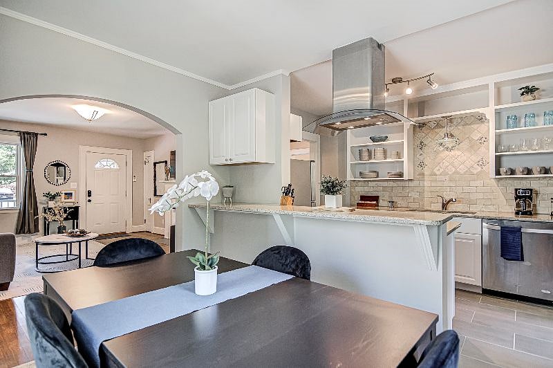 Dining Area / Kitchen