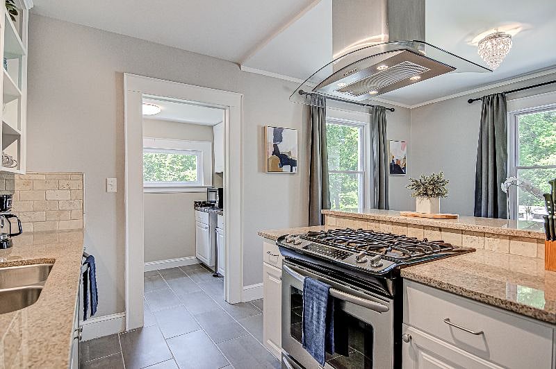 Kitchen | Gas Range (view to pantry/laundry)