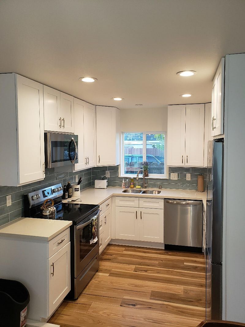 Furnished Finder property 369532_1 photo 7