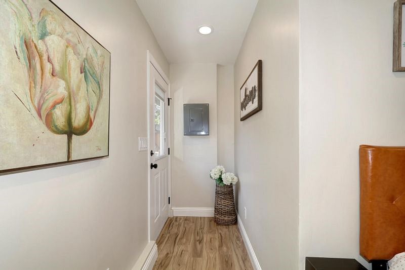 Furnished Finder property 369541_1 photo 4