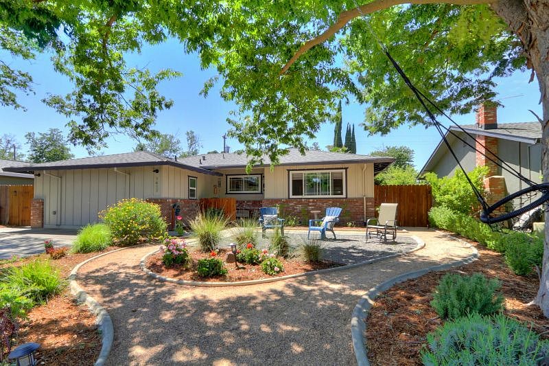 Furnished Finder property 369541_1 photo 1