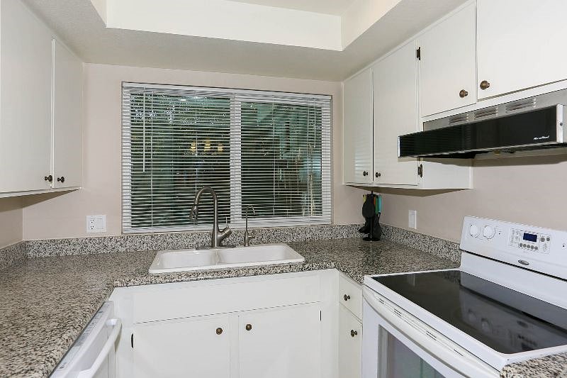 Furnished Finder property 369575_1 photo 5