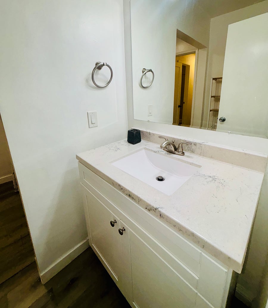 Furnished Finder property 369680_4 photo 8