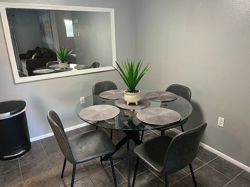 Furnished Finder property 369724_1 photo 9