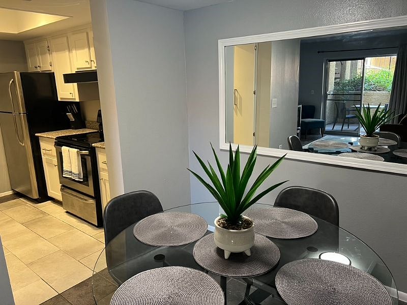 Furnished Finder property 369724_1 photo 8