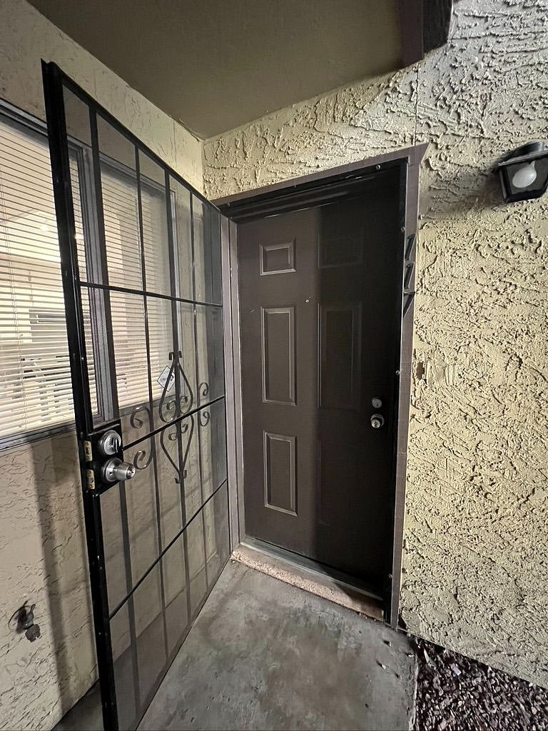 Furnished Finder property 369724_1 photo 22