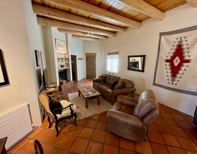 Furnished Finder property 369729_1 photo 4