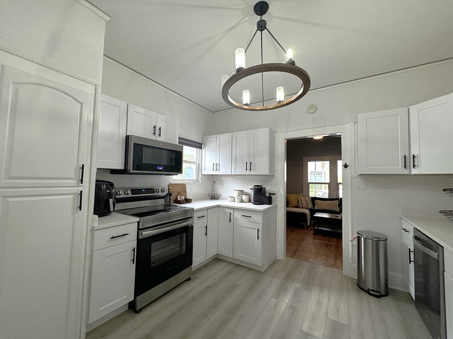 Furnished Finder property 369737_2 photo 16
