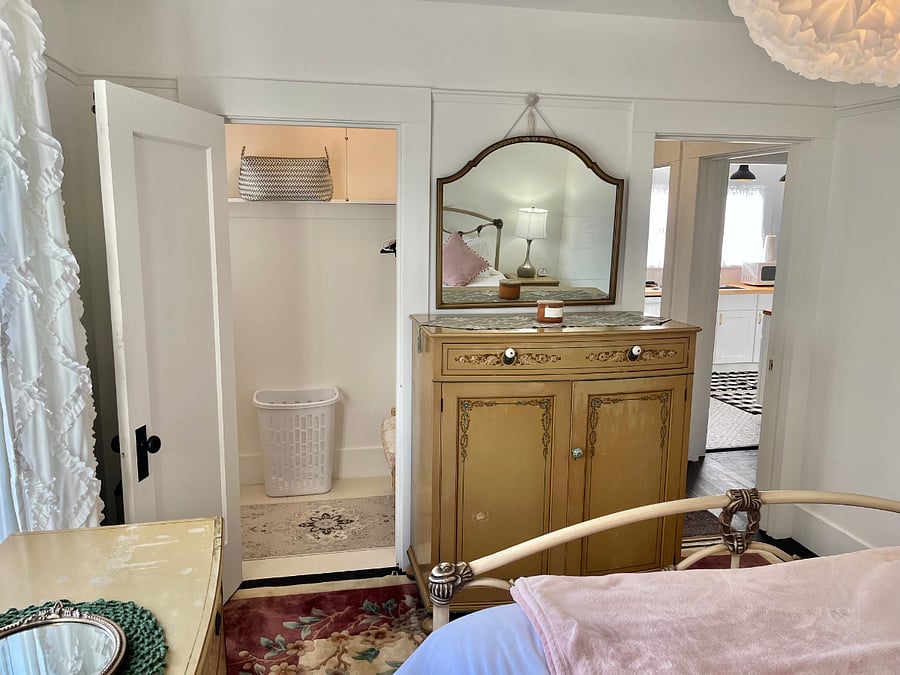 Furnished Finder property 369739_2 photo 16