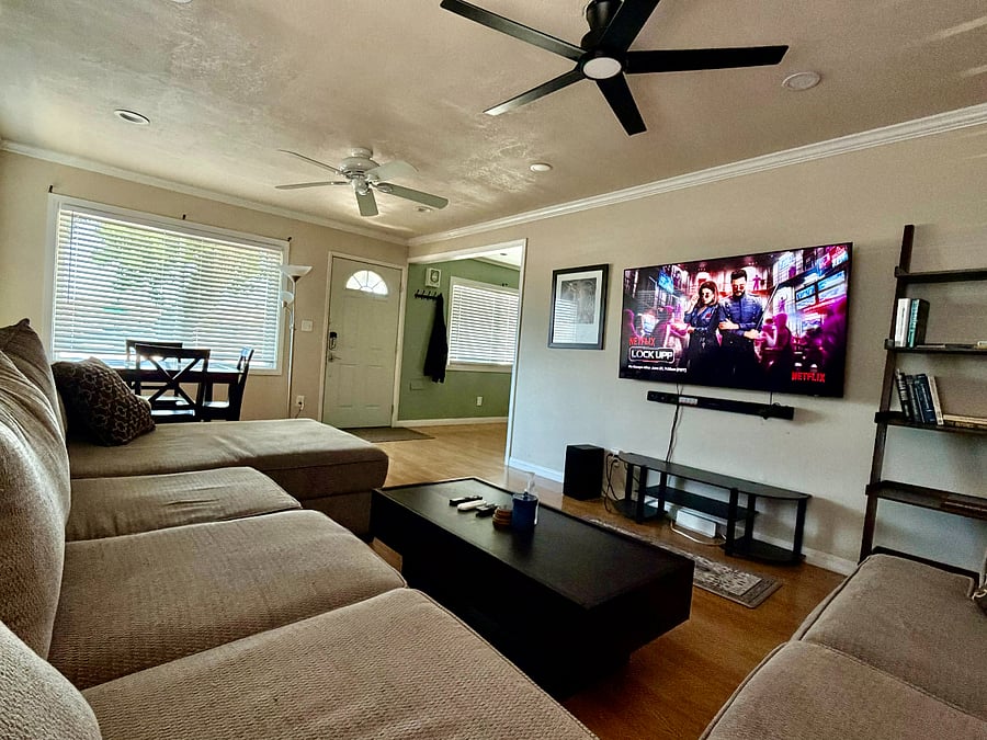 Furnished Finder property 369770_1 photo 3