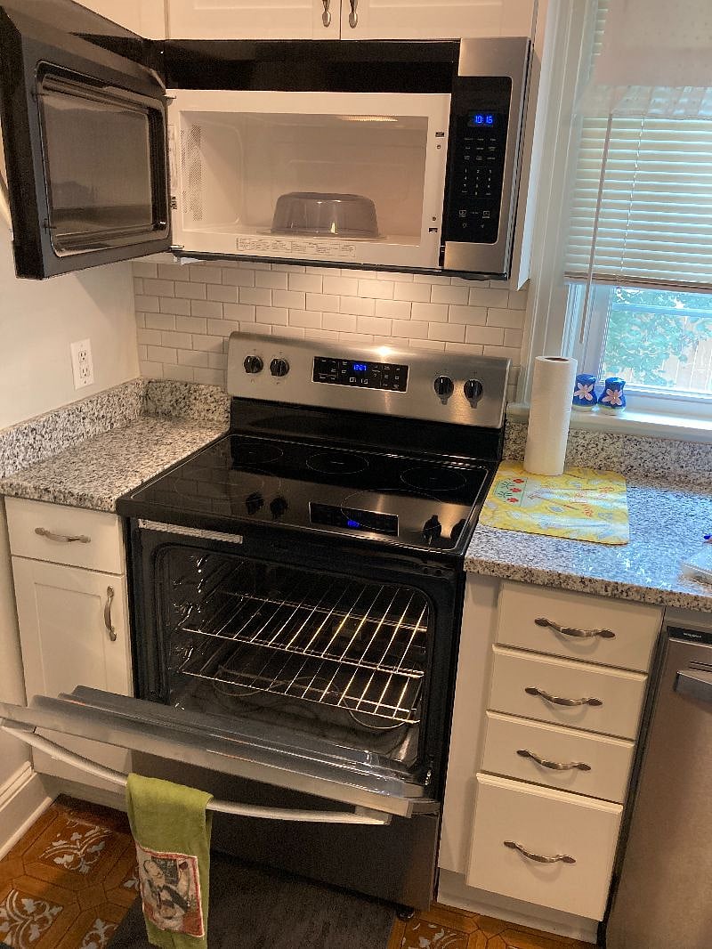 New Stainless appliances - Stove, Microwave, Dishwasher, Refrigerator (installed July 2022)