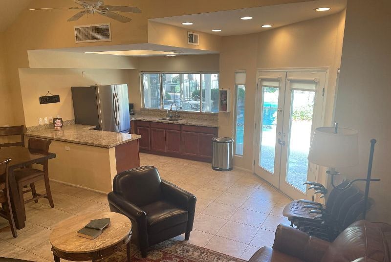 Furnished Finder property 369895_1 photo 24