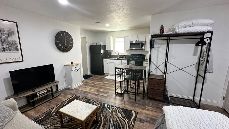 Furnished Finder property 369910_1 photo 3