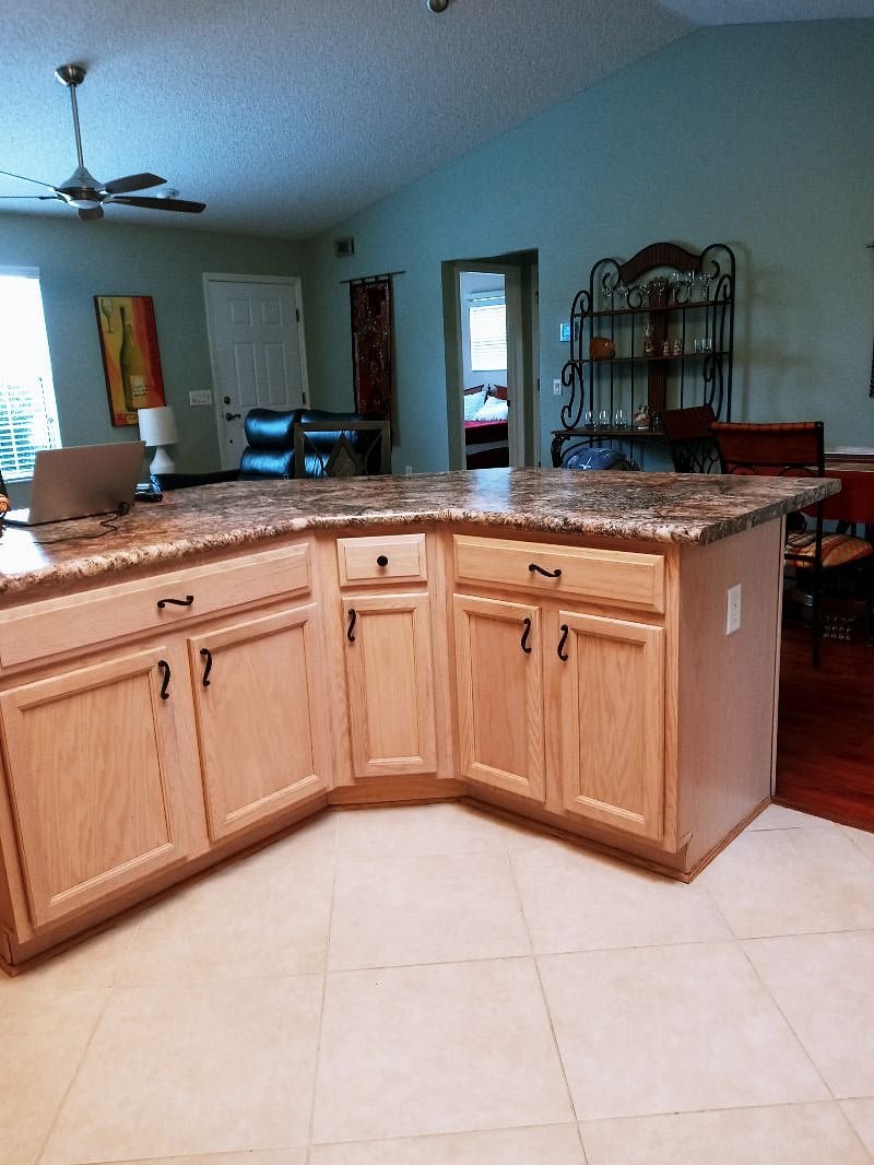 Furnished Finder property 369935_1 photo 6