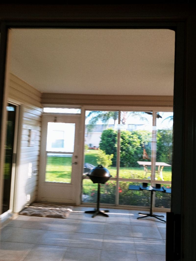Furnished Finder property 369935_1 photo 7
