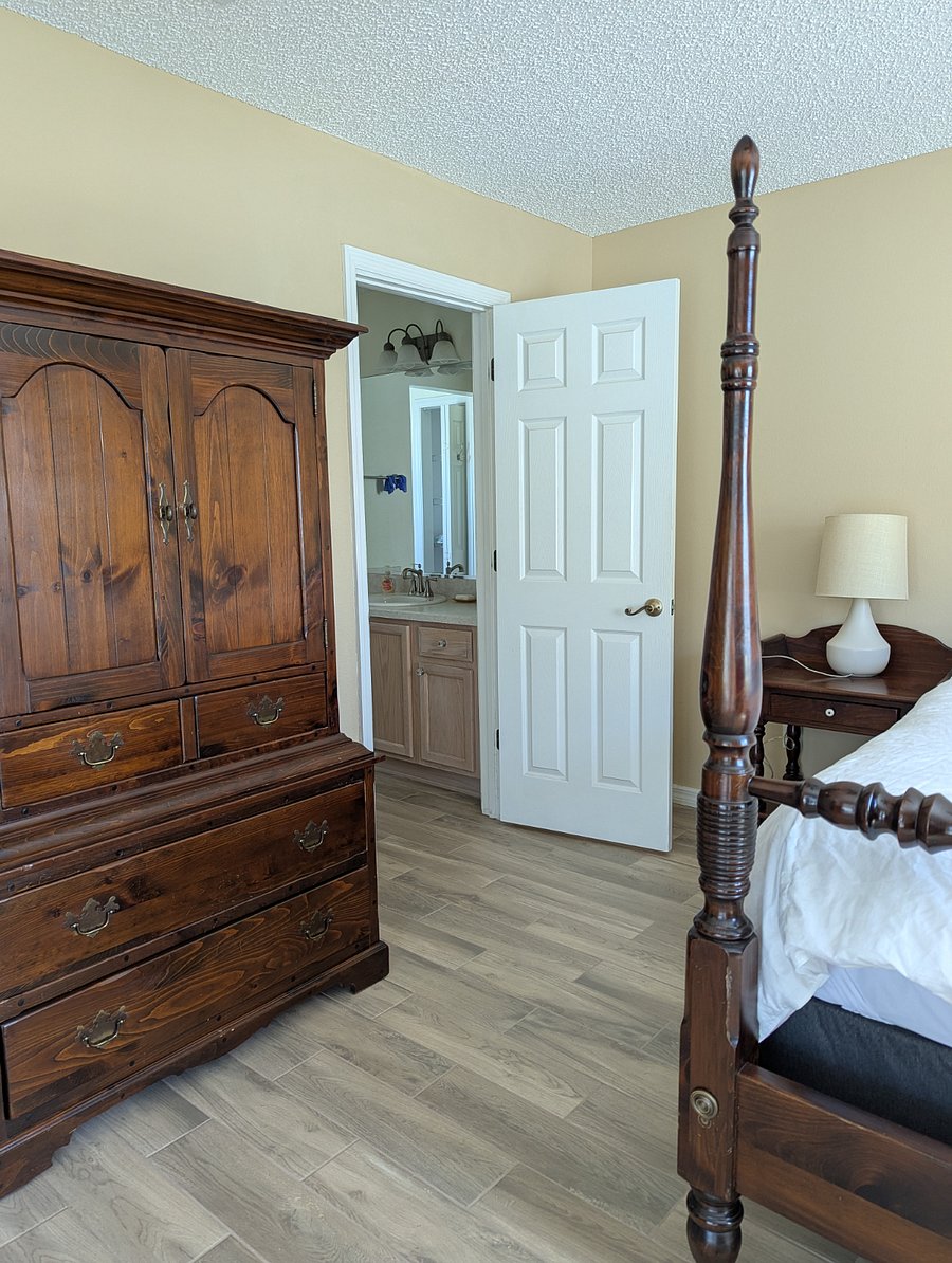 Furnished Finder property 369935_1 photo 18