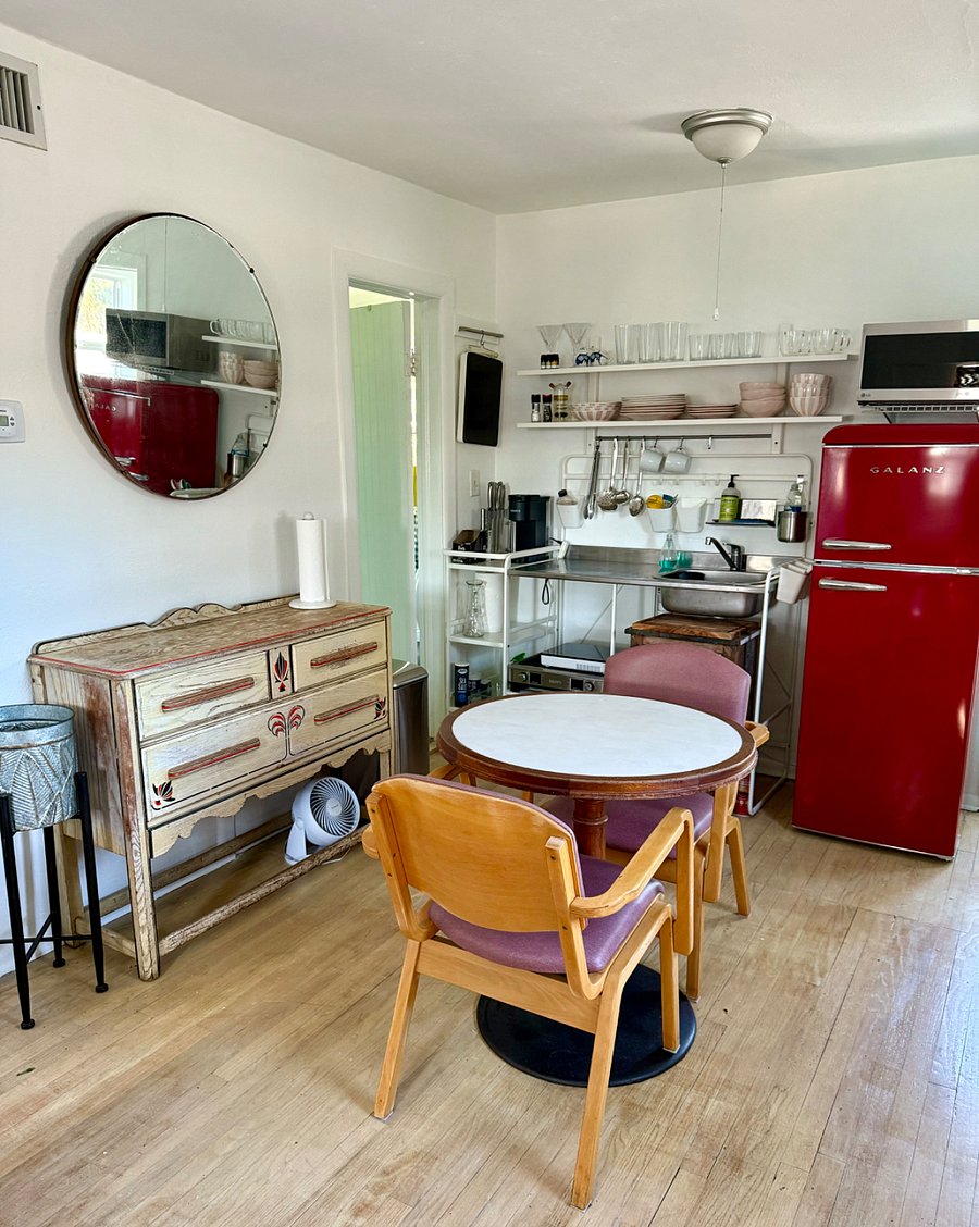 Furnished Finder property 370012_1 photo 11