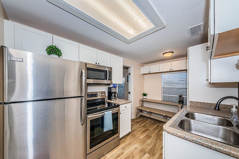 Furnished Finder property 370025_1 photo 10