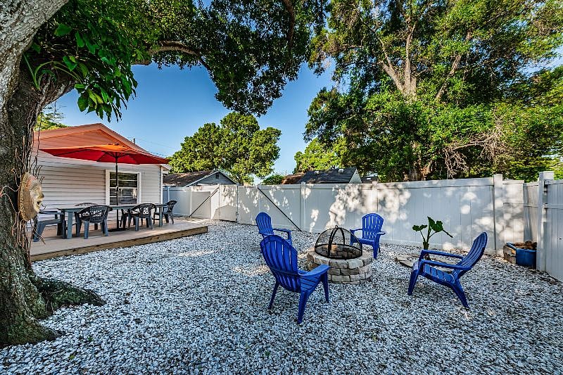 Furnished Finder property 370025_1 photo 33