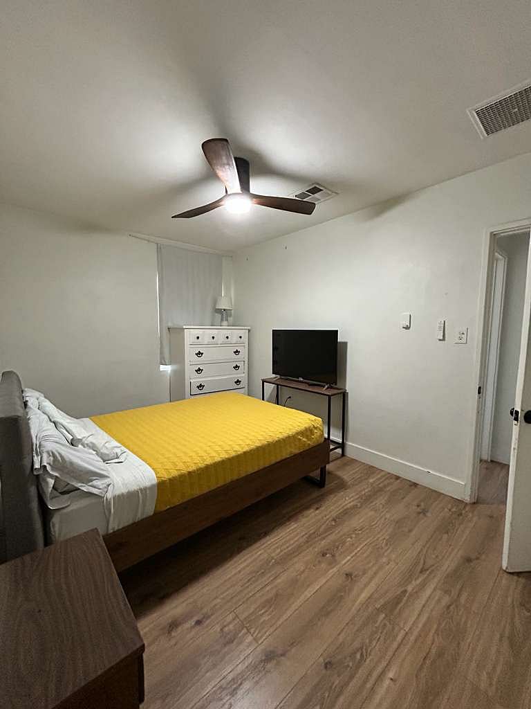 Furnished Finder property 370028_1 photo 18