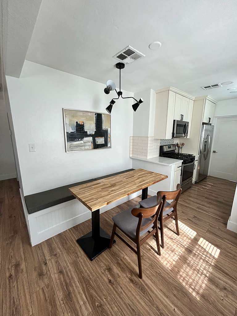 Furnished Finder property 370028_1 photo 8